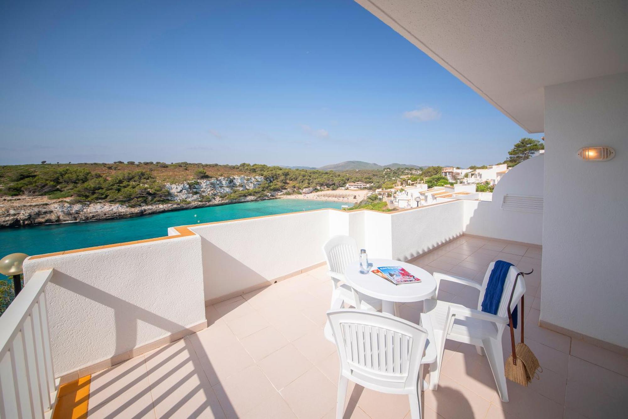 Hotel Blau Punta Reina 4*